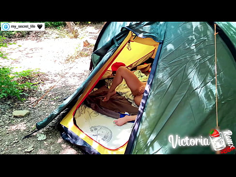❤️ Gefilmt op Kamera Passionéierte Rucksack Stranger an engem Zelt ❌ Pornovideo op lb.yourxxxvideos.ru ️❤
